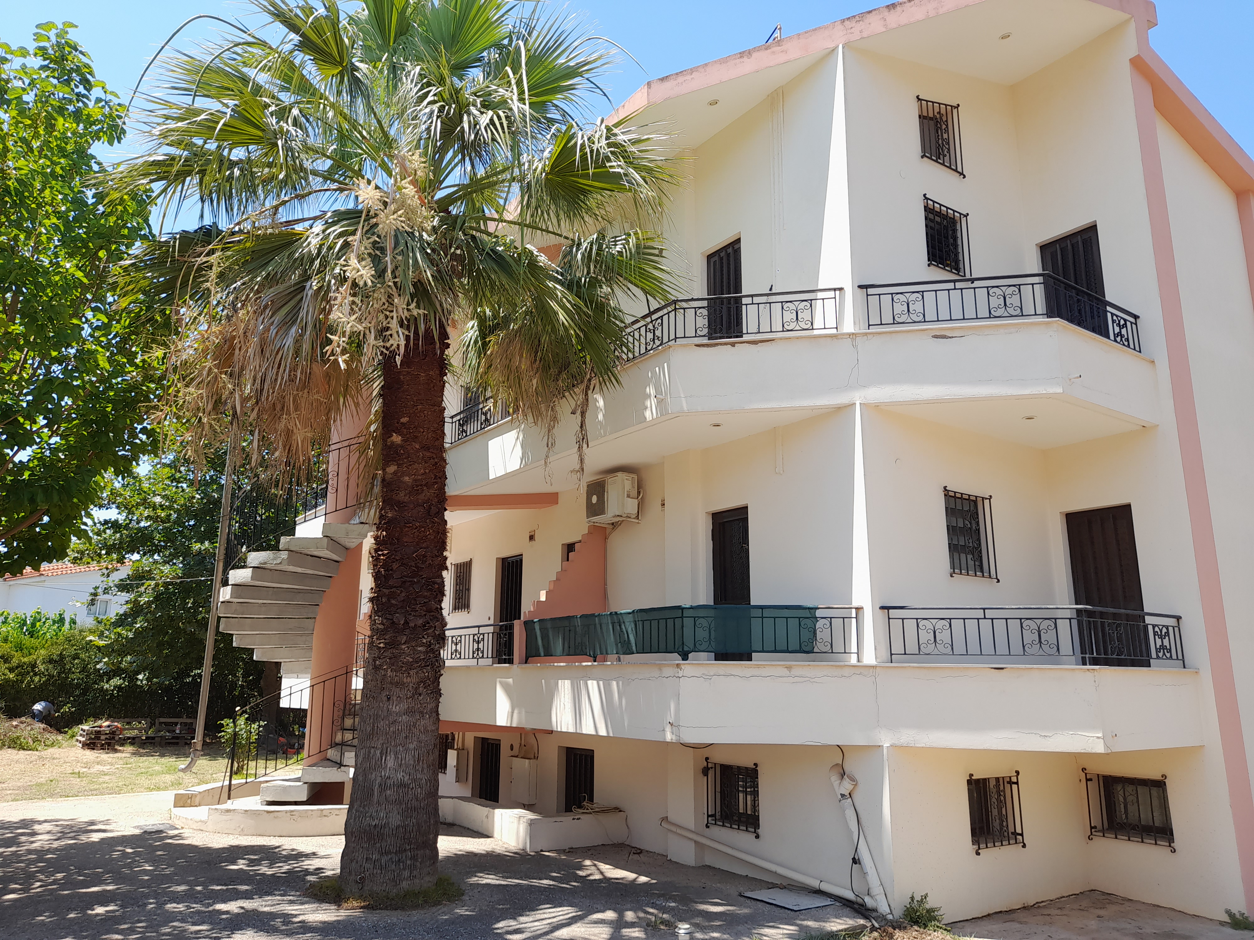 ΕΝΟΙΚΙΑΖΕΤΑΙ ΠΑΡΑΘΑΛΛΑΣΙΟ ΔΙΑΜΕΡΙΣΜΑ